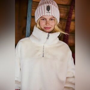 NWT FREE PEOPLE MOVEMENT Alpine Faux Fur Half Zip | Ivory MSRP $198 S CURRENT